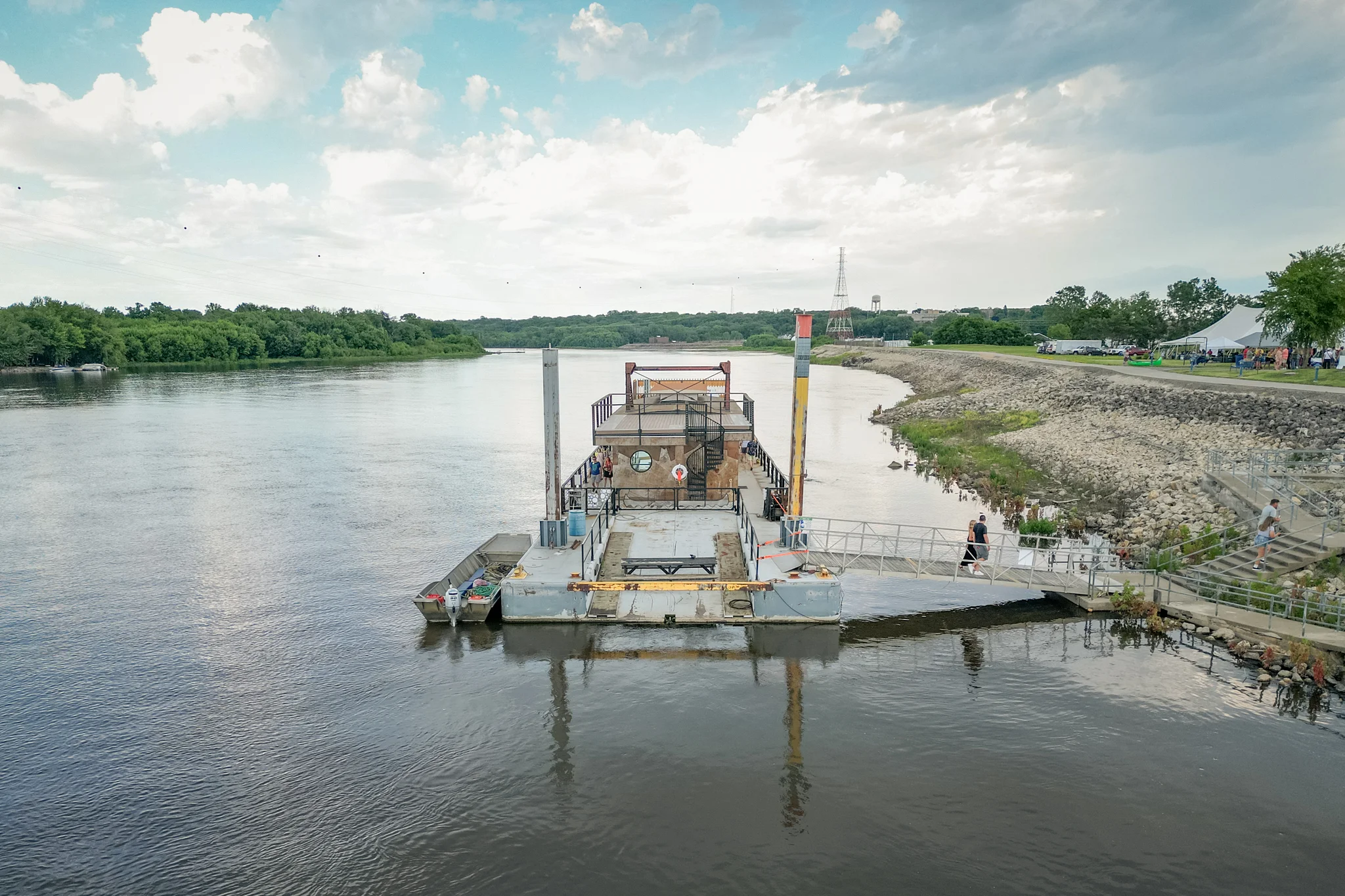 Copy of LL&W Barge Party-35